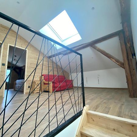 Appartement 75M2 Duplex Au Coeur Du Village De Queige Exteriér fotografie