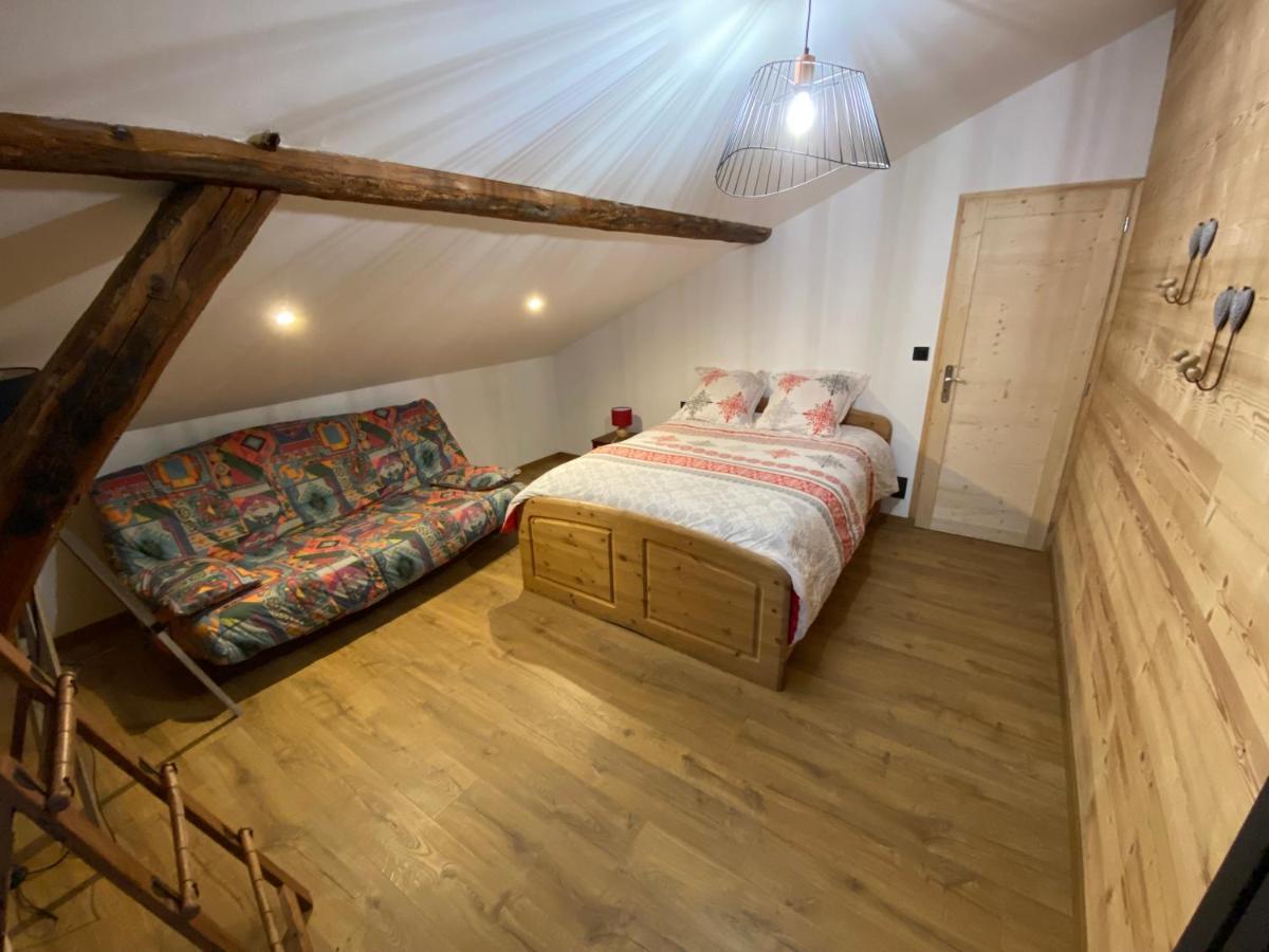 Appartement 75M2 Duplex Au Coeur Du Village De Queige Exteriér fotografie